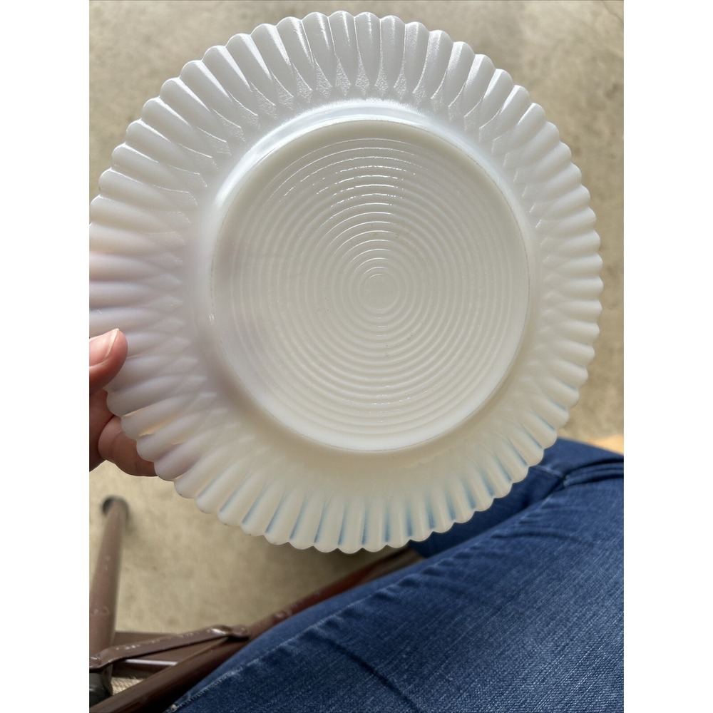 Vintage MacBeth-Evans Monax Petalware White Milk Glass 3 Piece set - Picture 10 of 16
